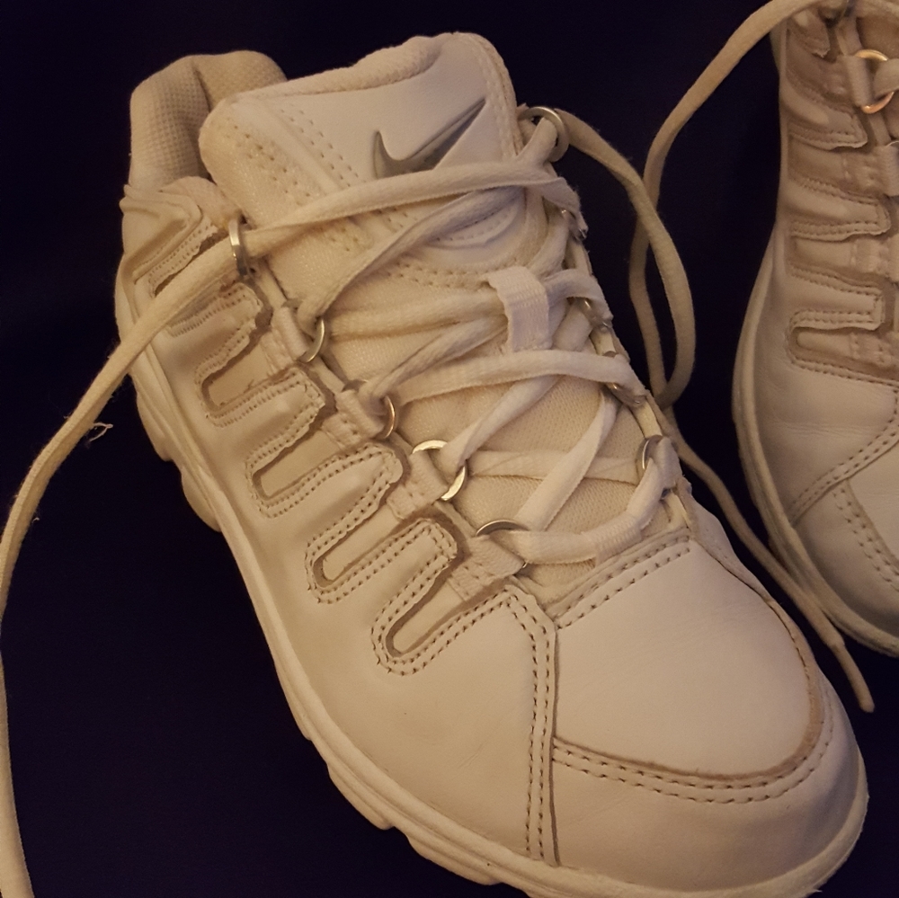 Nike women shoes